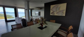 Casa com a melhor vista mar para baia de paraty